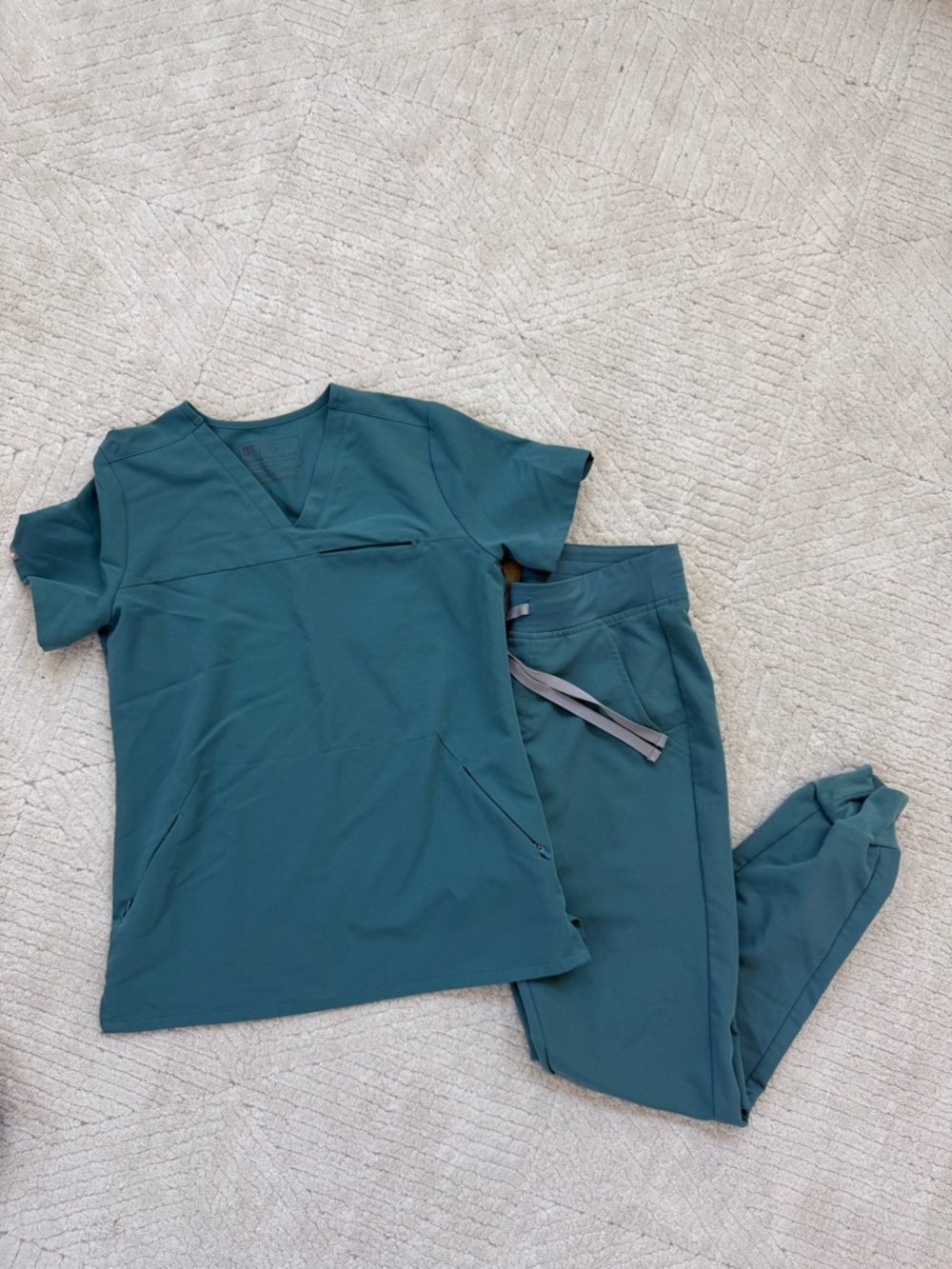 Figs scrub set hydrogreen